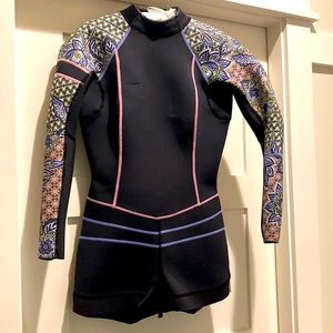 Prana shorty wet suit